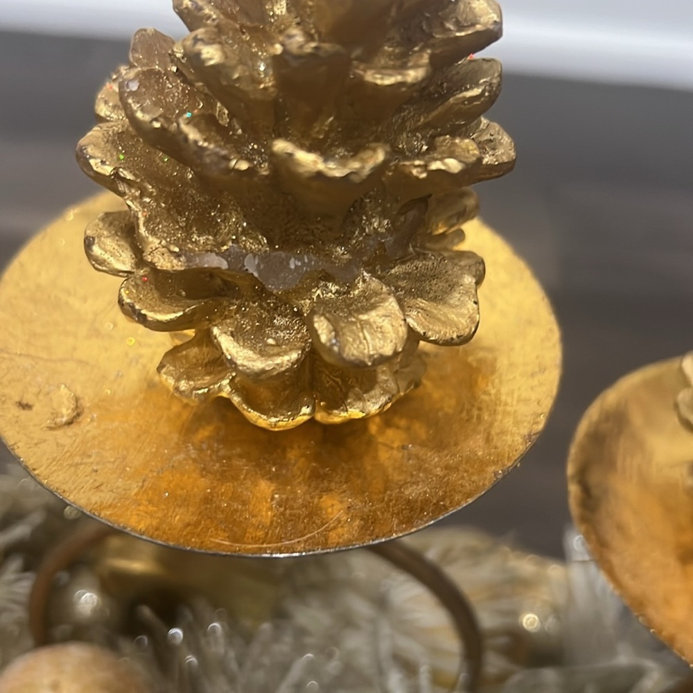 Gold Holiday three tier candle holder with glitter and ribbon - Picture 8 of 10
